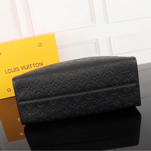 🍩🍩Louis Vuitton  Onthego
 MM Monogram - Picture 4 of 9